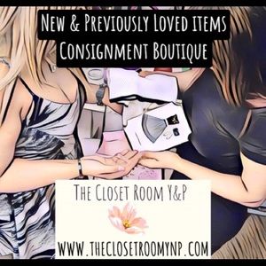 Meet your Posher, The closet room